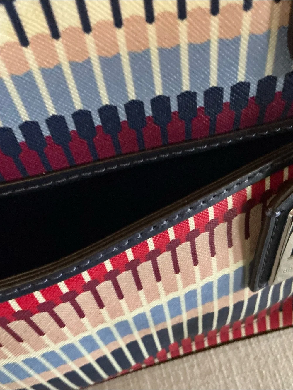 Ralph Lauren Lindley Alissa women’s shoulder bag tote purse multi striped